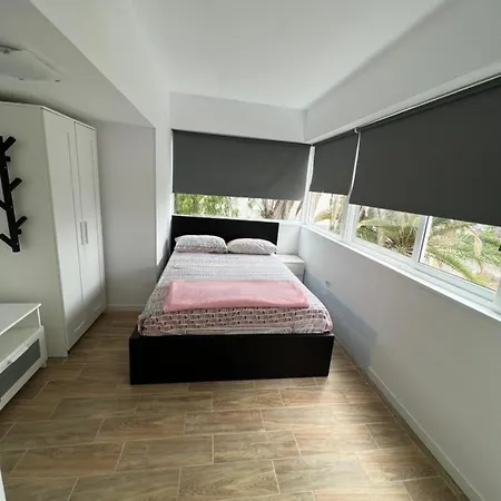 Molton Tenerife 2 Апартаменты *